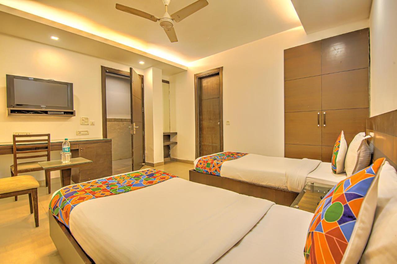 Fabexpress Le Grand New Delhi