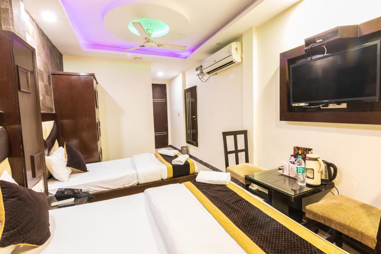 Hotel Grand Shyam- In Front Of New Delhi Railway Station-Couple Friendly Hotel New Delhi