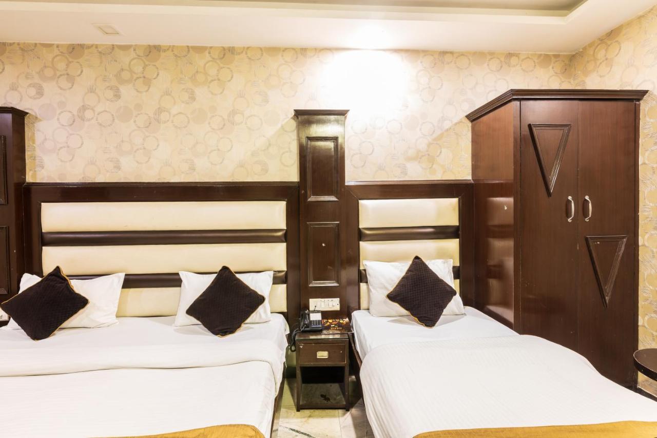 Hotel Grand Shyam- In Front Of New Delhi Railway Station-Couple Friendly 2* New Delhi