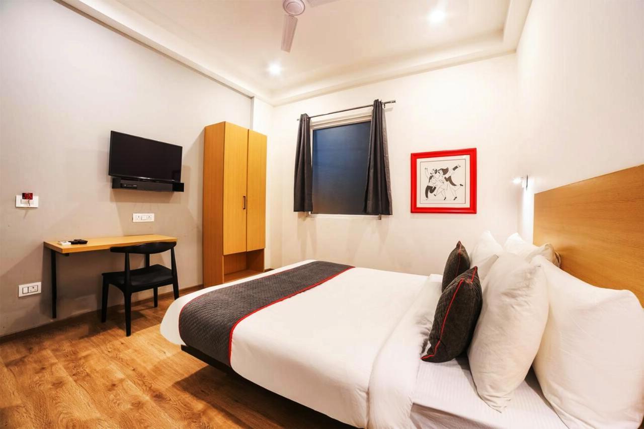 Sai Crystal Near Railway Station Hotel 3*