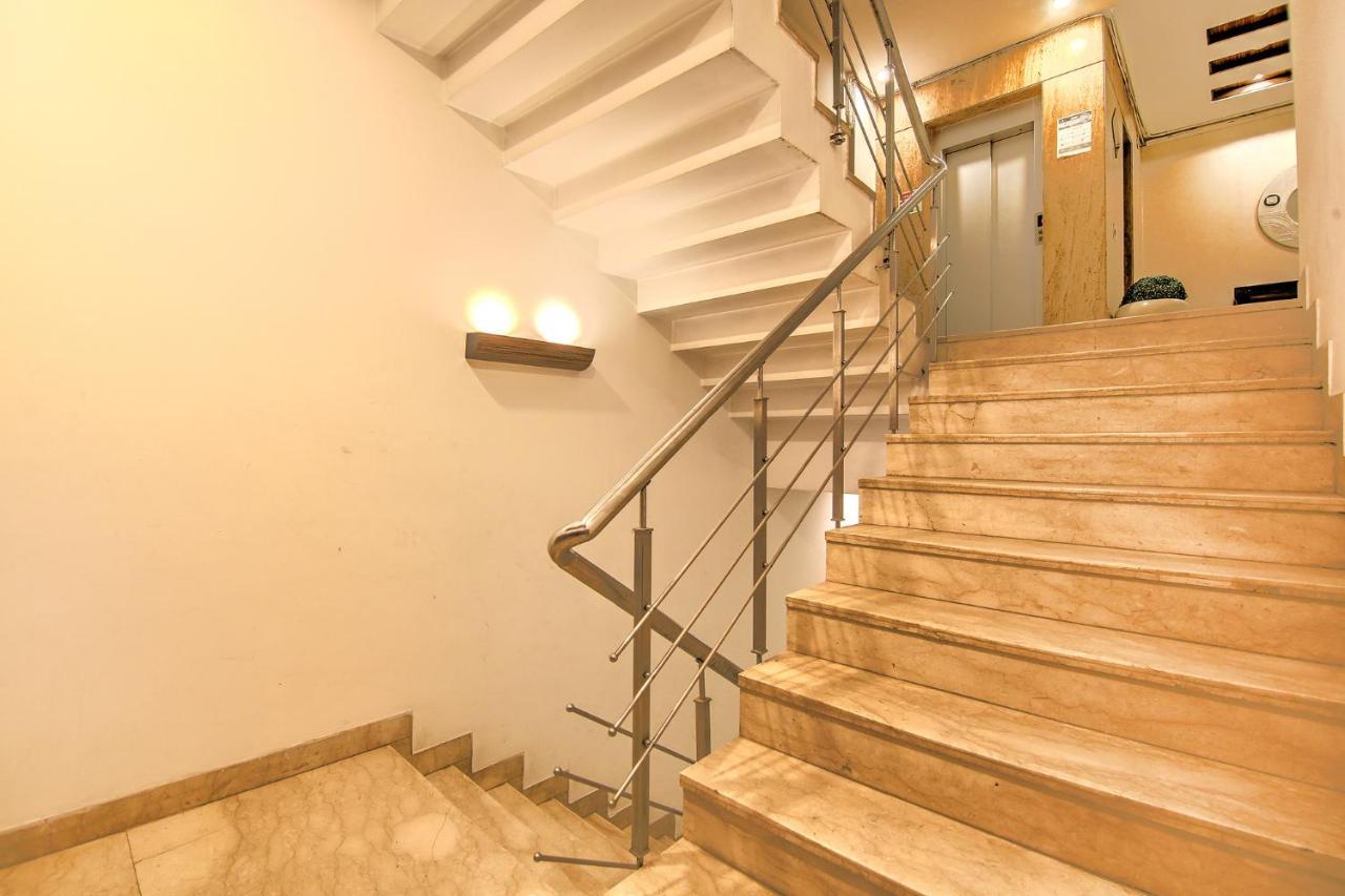 Fabexpress Le Grand Hotel New Delhi