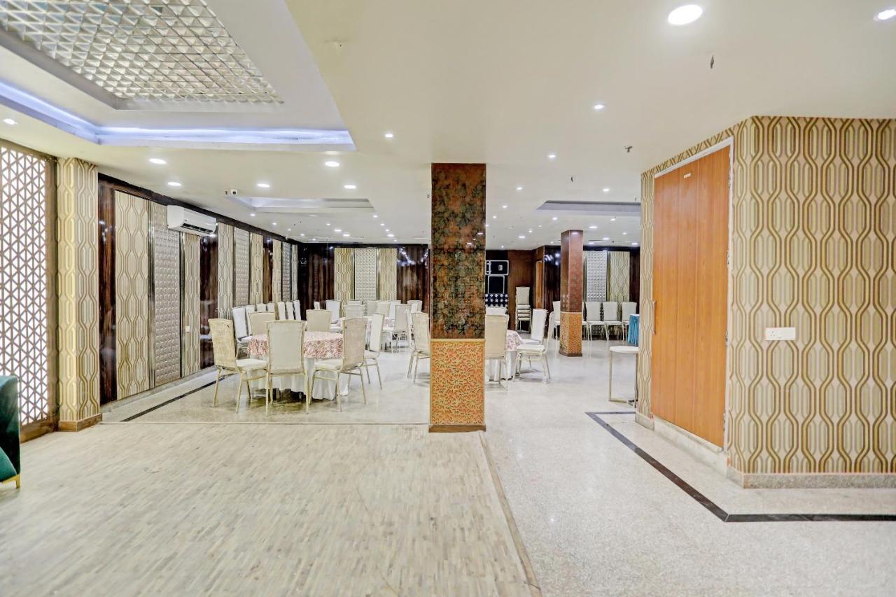 Hotel The Orion - Greater Kailash