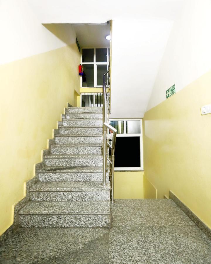 Hotel Dev Residency New Delhi