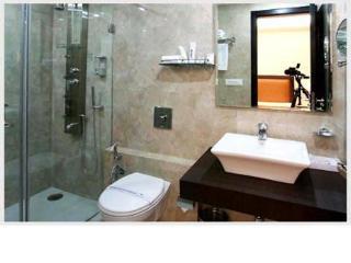 Kingston Park - Karol Bagh
