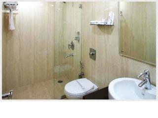 Kingston Park - Karol Bagh Hotel