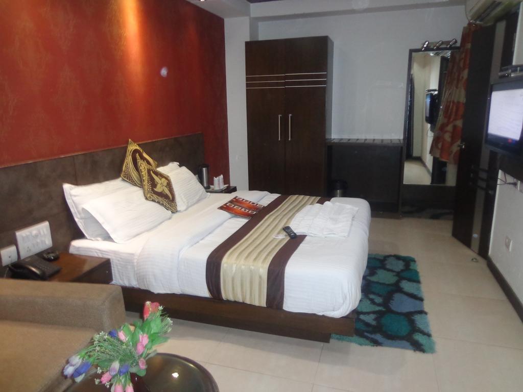 Hotel Milllennium 2000 Dx 3*