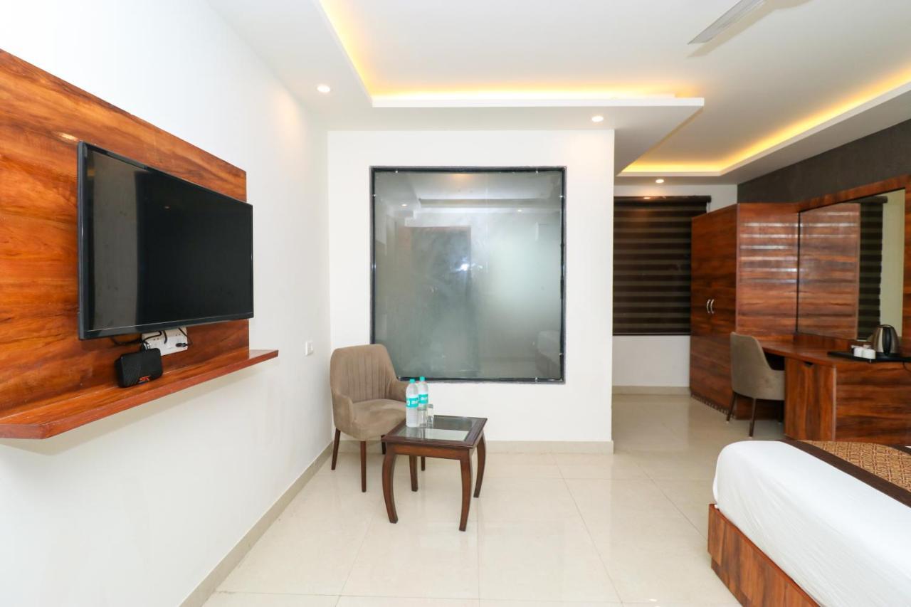 Vertu New Delhi
