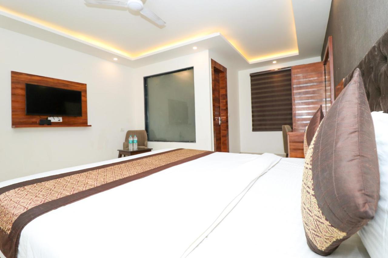 Vertu Hotel New Delhi