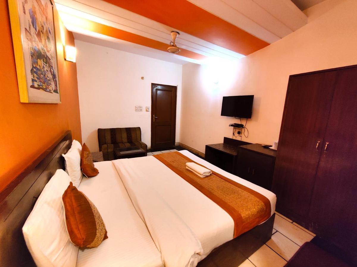 Unistar Hotel New Delhi