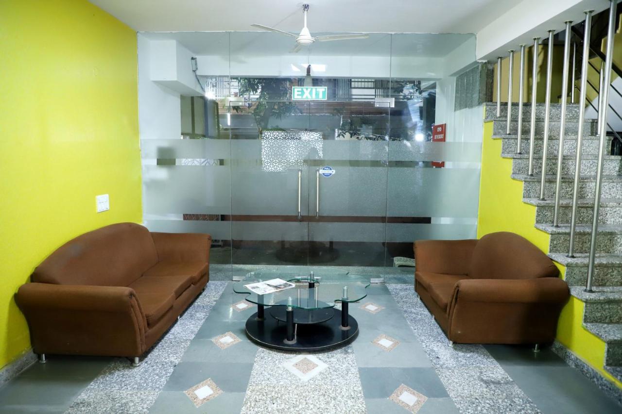 Hotel Dev Residency New Delhi