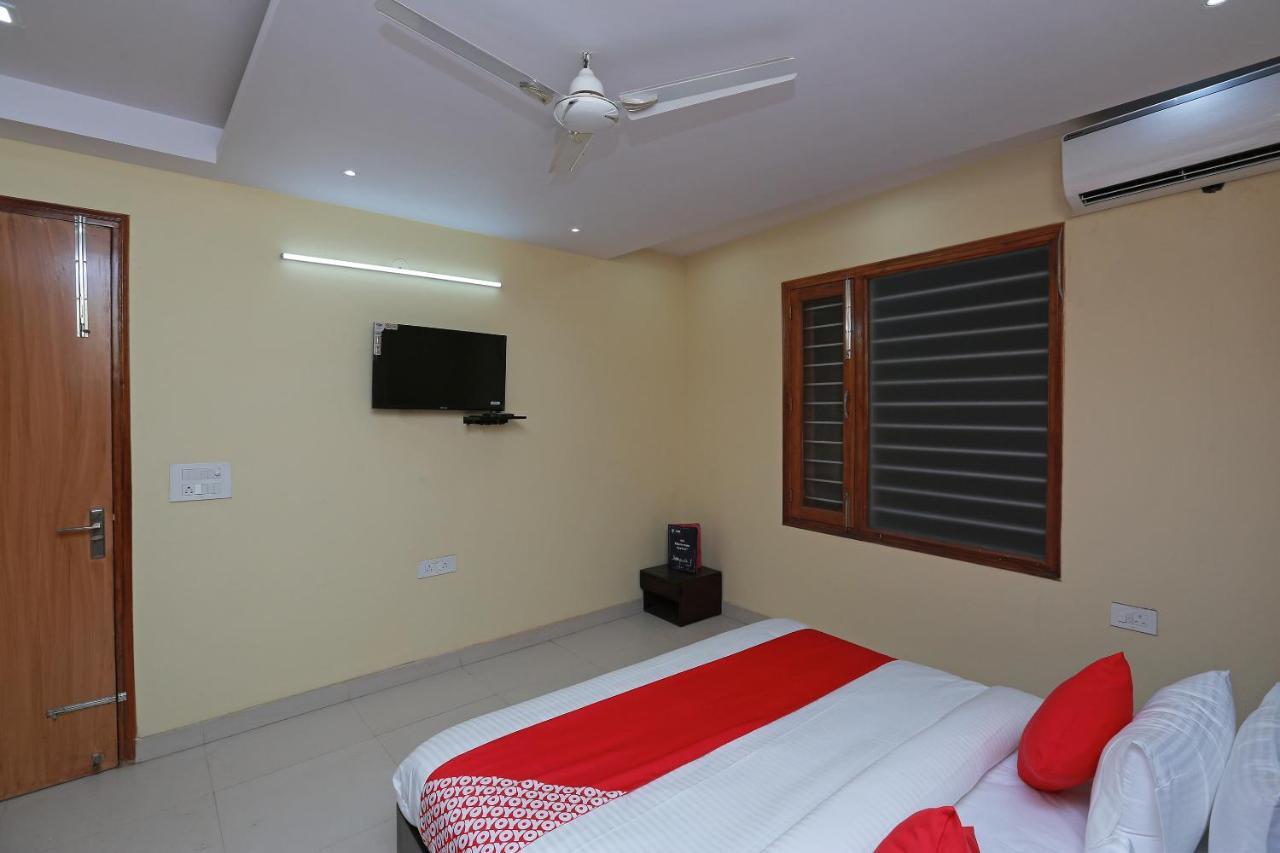 Hotel Oyo 35361 Leisurrestay