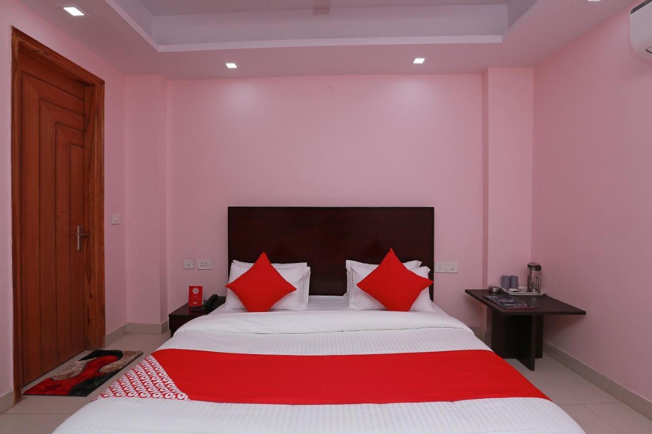 Oyo 35361 Leisurrestay Hotel 3*