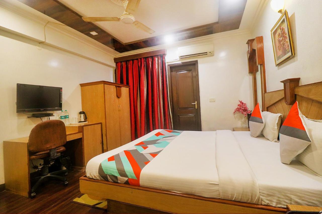 Fabexpress Welcome Palace Near Railway Station Hotel