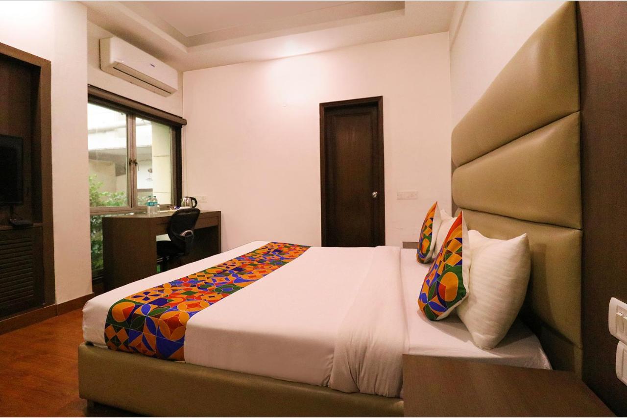 Bel Morris Hotel 3*