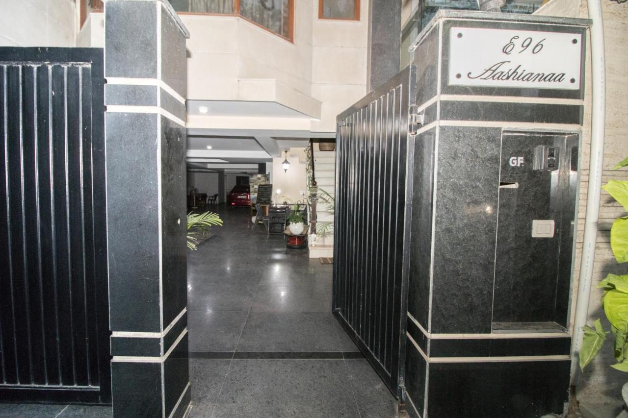 Homestay Aashianaa Gracious Living New Delhi