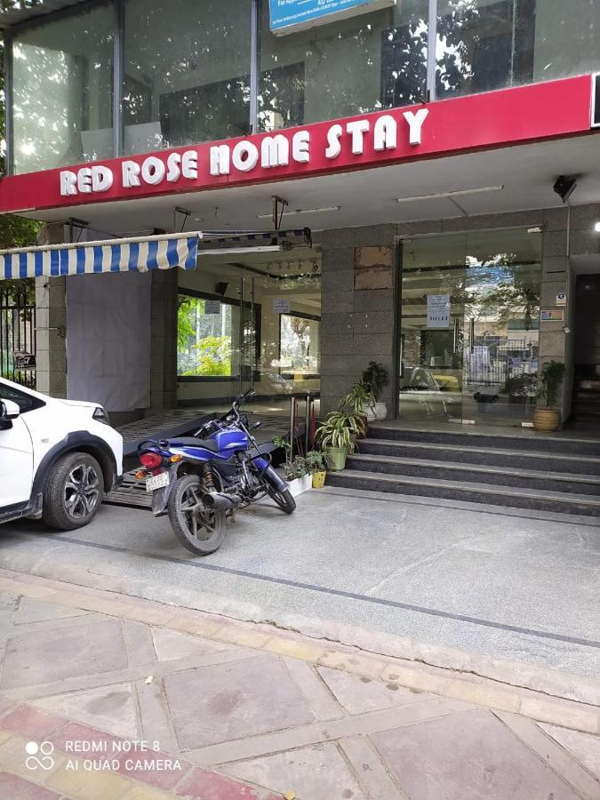 Red Rose - With Kitchenette Hospedagem domiciliar Nova Deli
