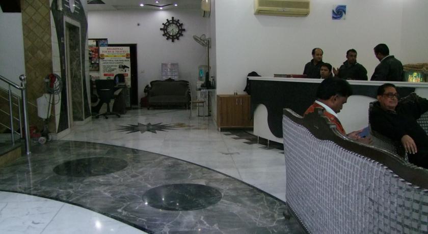 Legend - Walk-in From Railway Station Hotel New Delhi