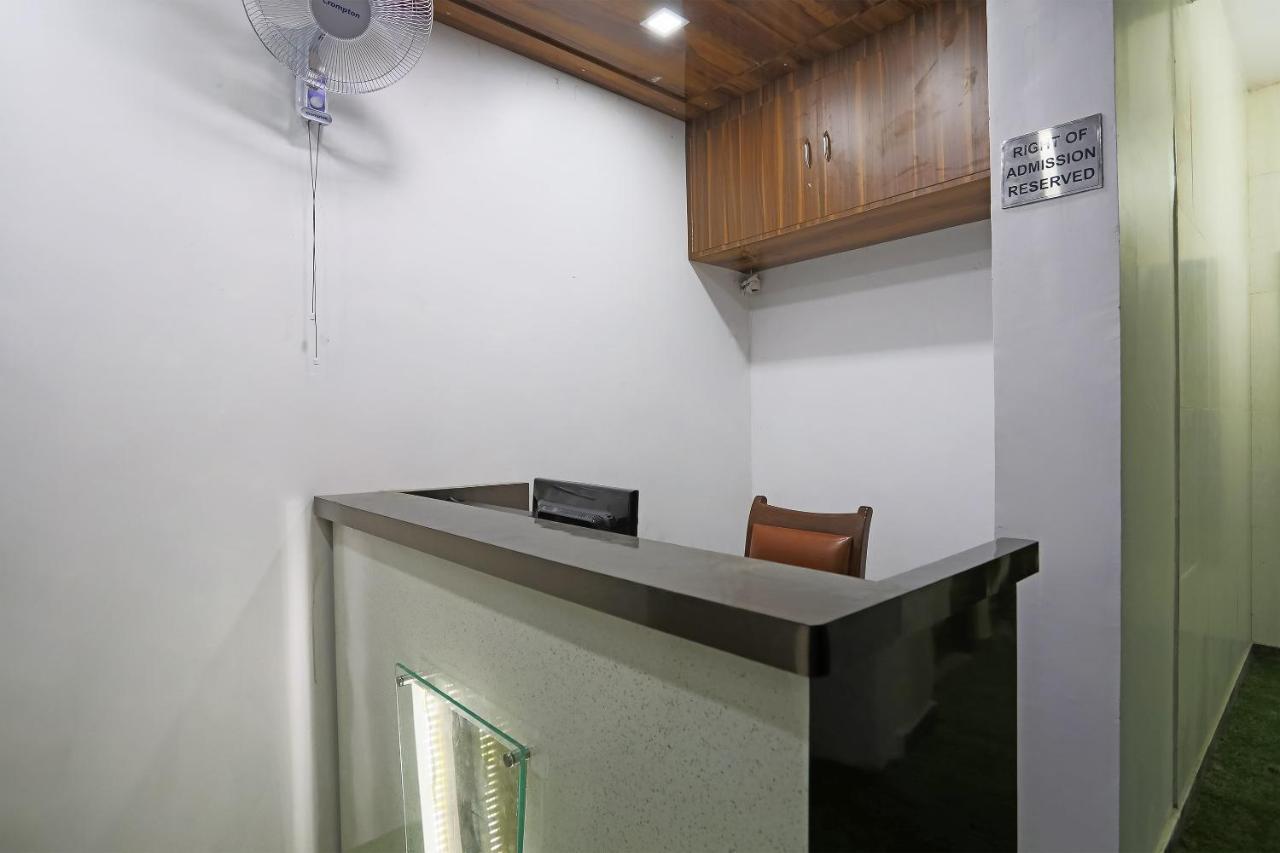 Oyo Svaruchi Near M2k Cinemas Rohini Delhi (National Capital Territory of India)