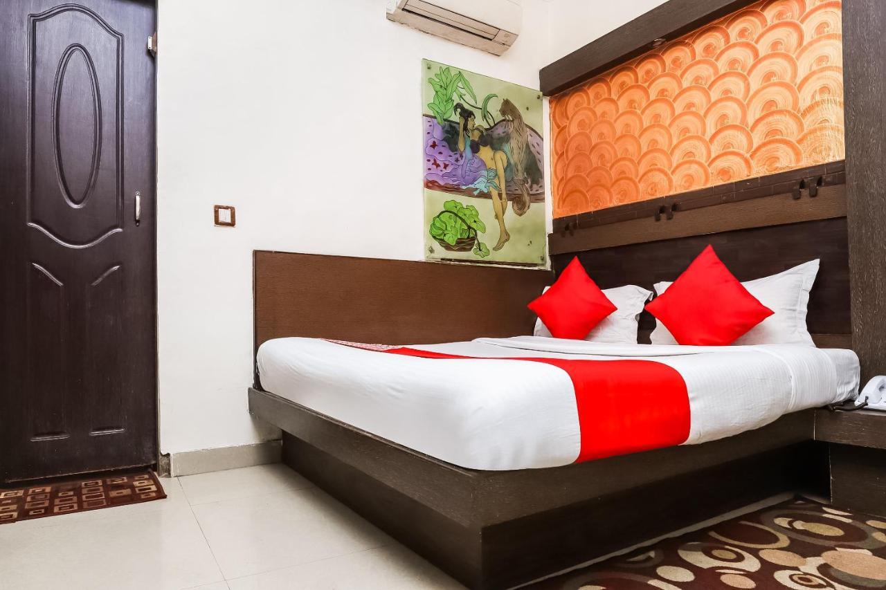 Shiv Palace Bed & Breakfast New Delhi