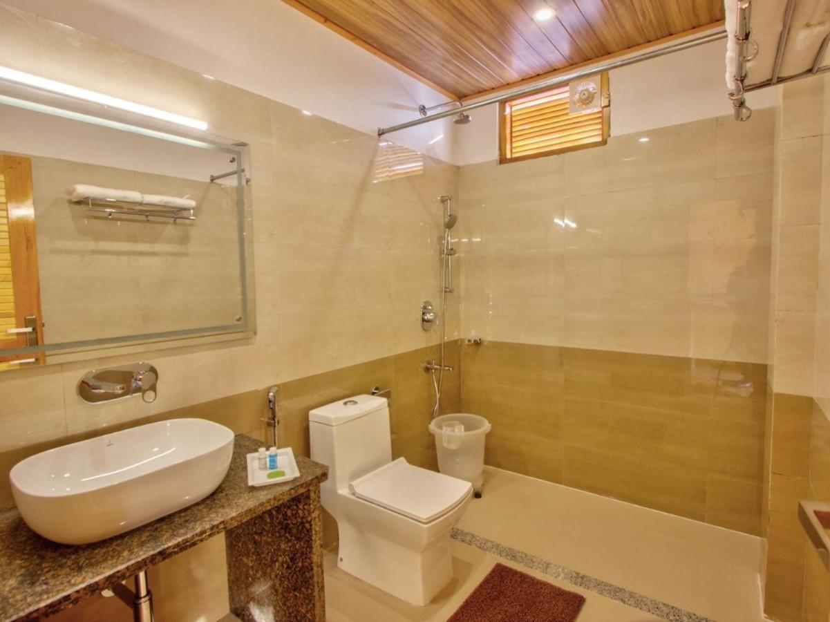 Suites Admiral Delhi Airport Hotel New Delhi