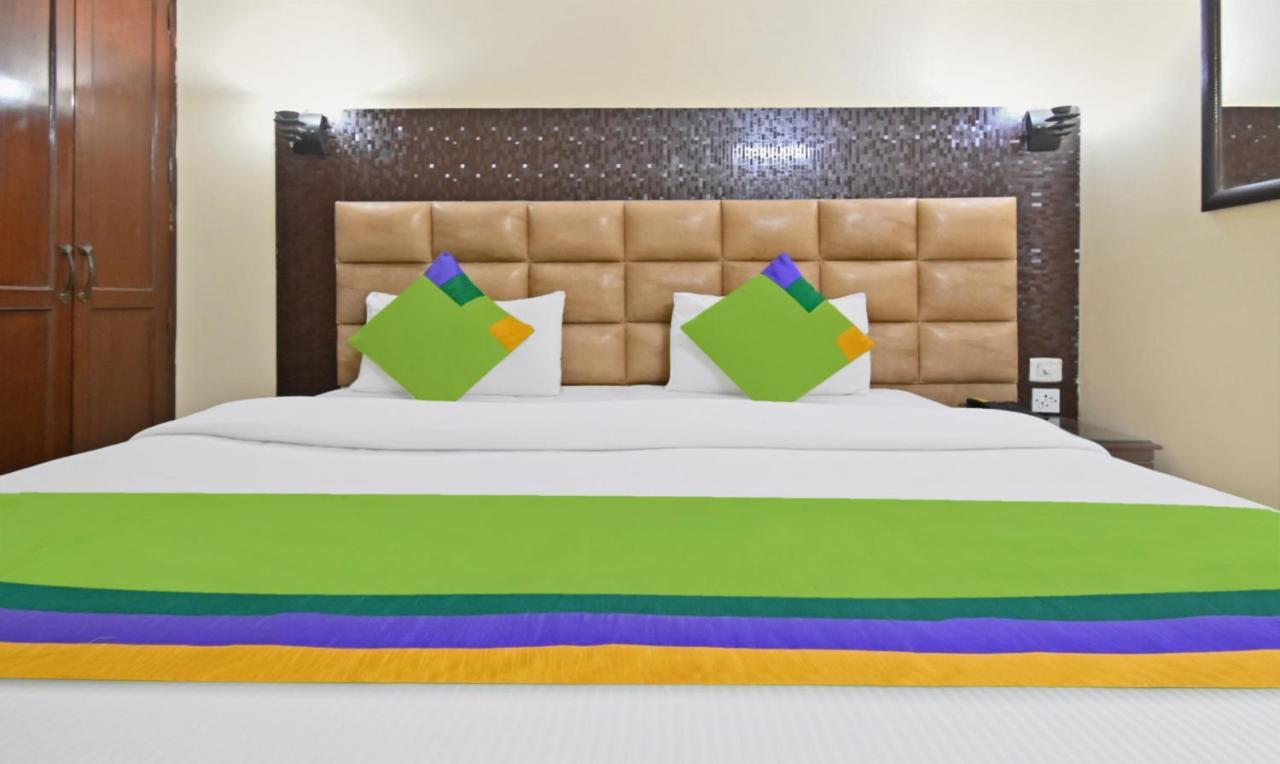 Hotel Treebo Trend Conclave Comfort Kailash Colony