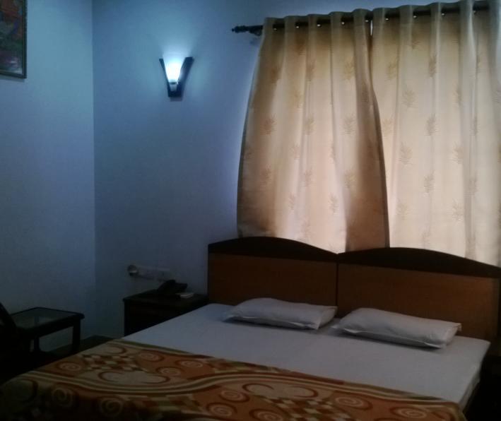 Inn Laxmi House 2*