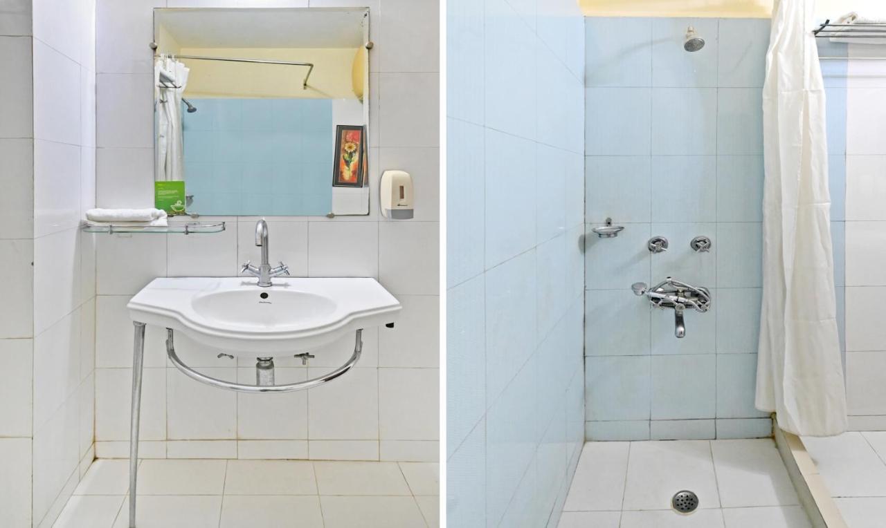 Hotel Treebo Trend Conclave Comfort Kailash Colony New Delhi