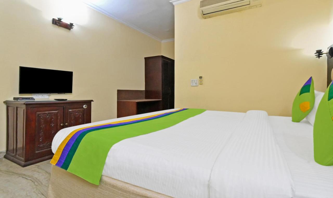 Treebo Trend Conclave Comfort Kailash Colony 3* New Delhi