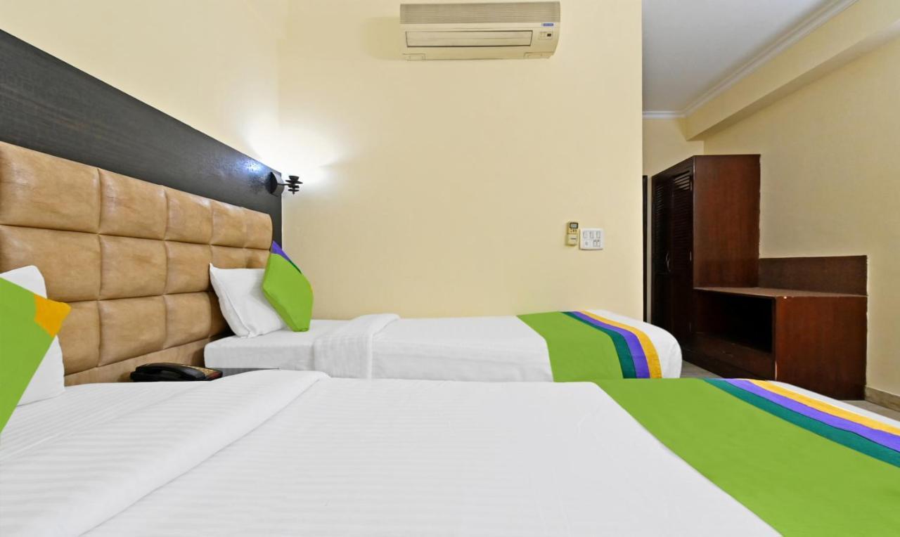 Hotel Treebo Trend Conclave Comfort Kailash Colony
