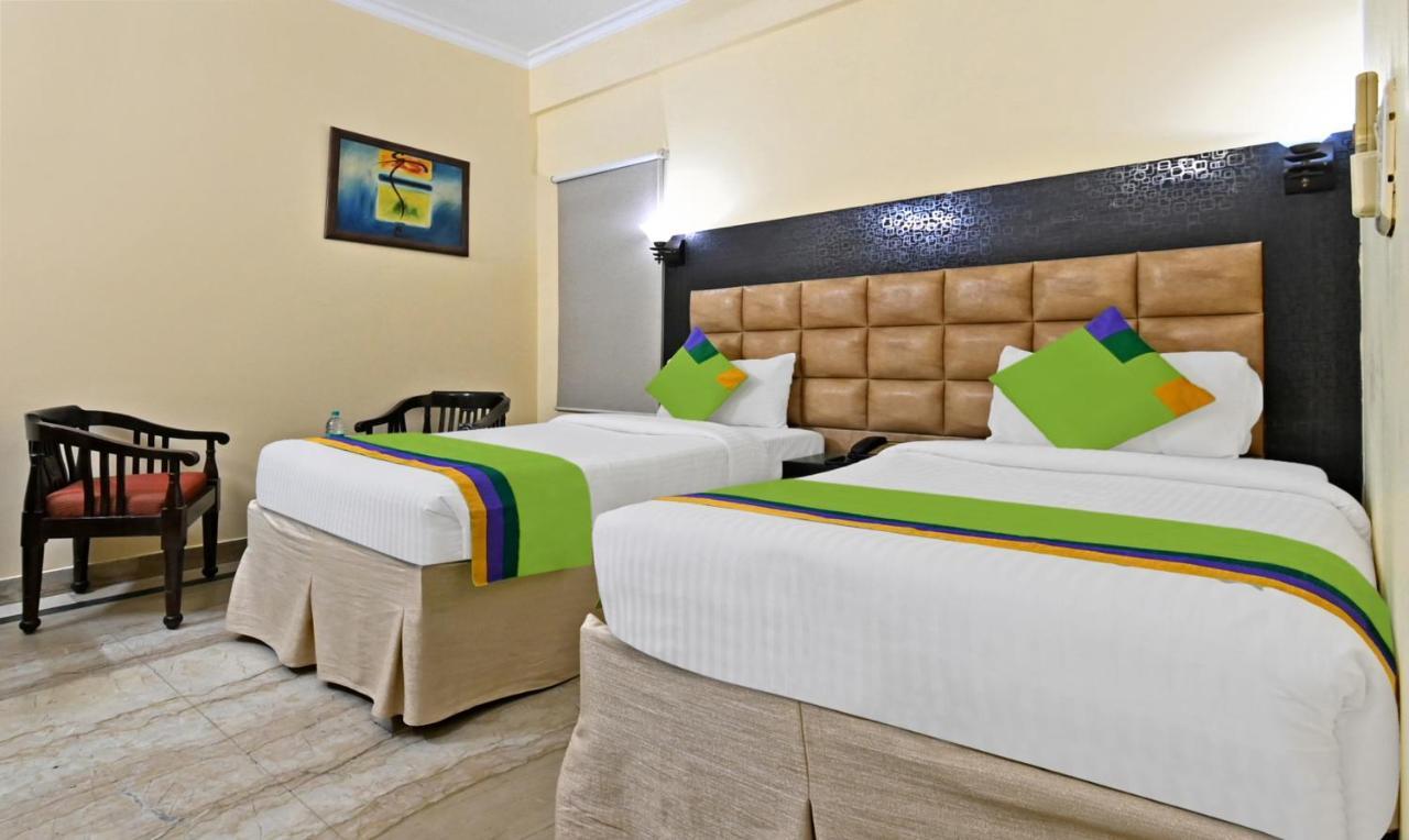 Treebo Trend Conclave Comfort Kailash Colony 3*