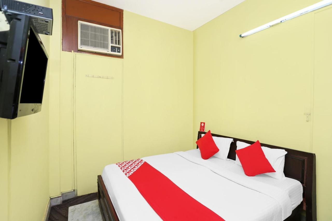 Oyo New Blue Umbrella Hotel 3*