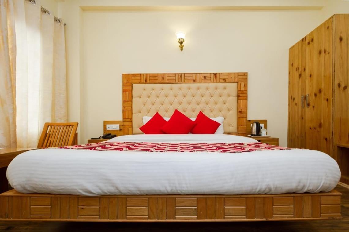 Suites Admiral Delhi Airport Hotel New Delhi