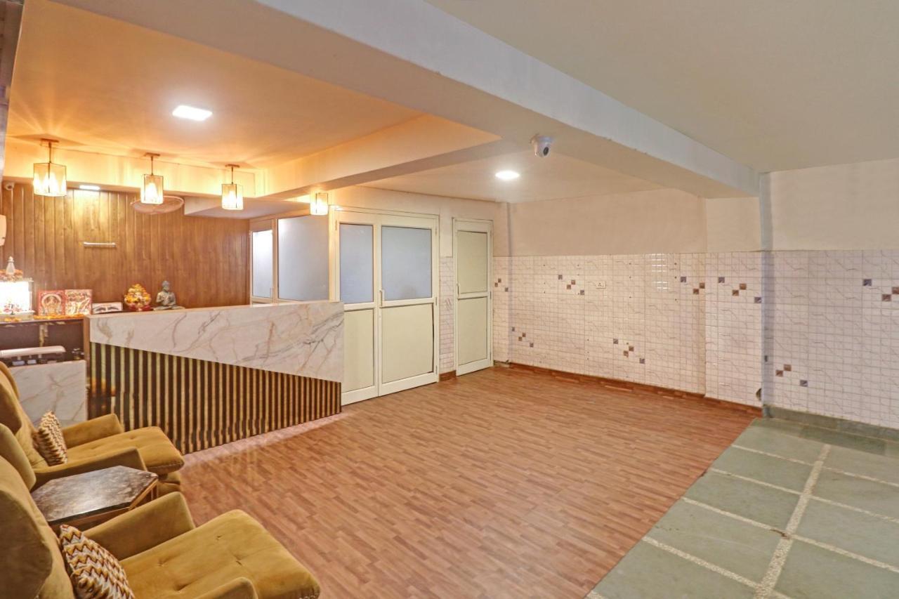 Oyo Townhouse 670 16 Hotel Nova Deli