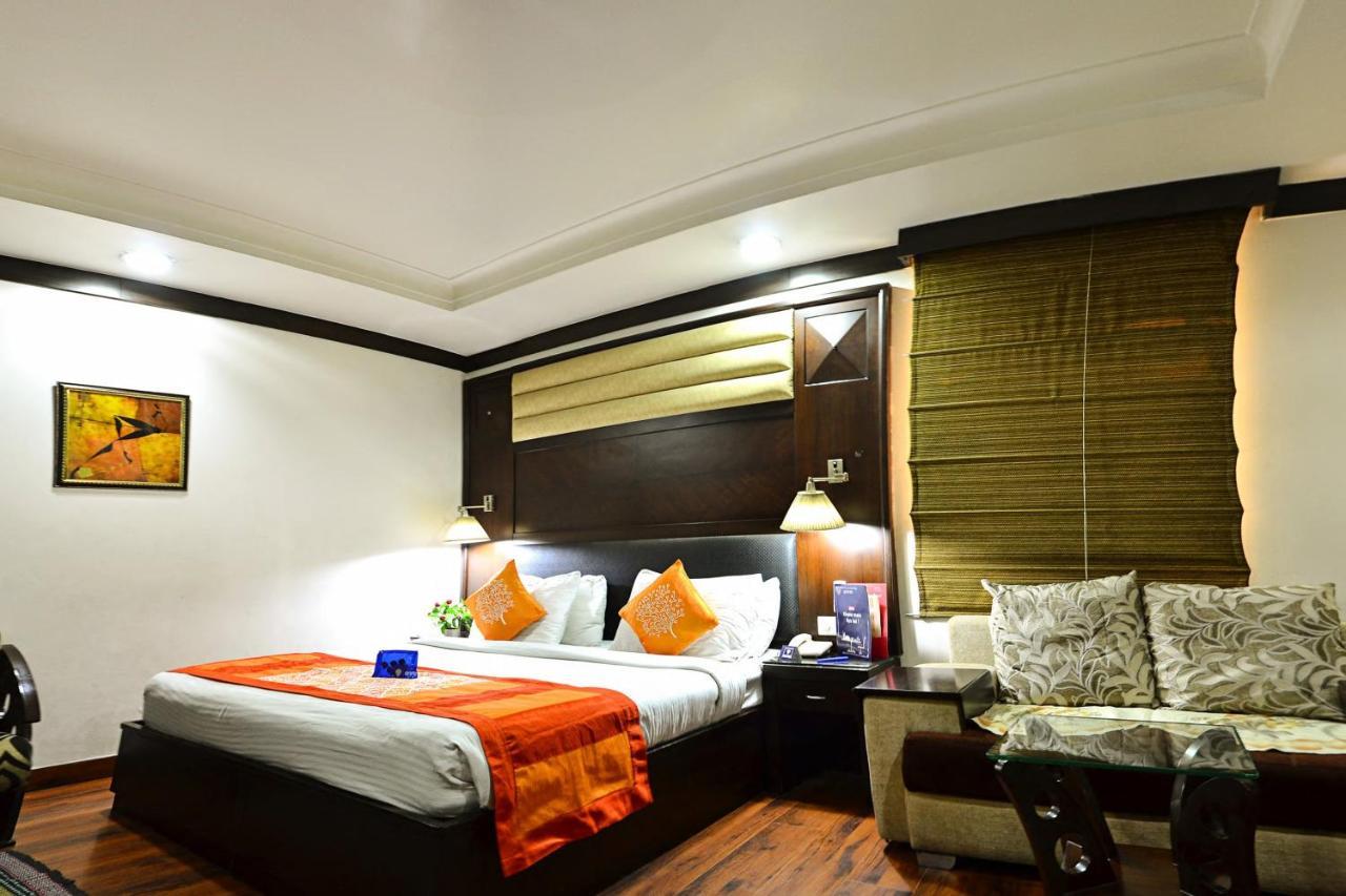 Capital O 2741 Corporate Point Hotel Delhi (National Capital Territory of India)