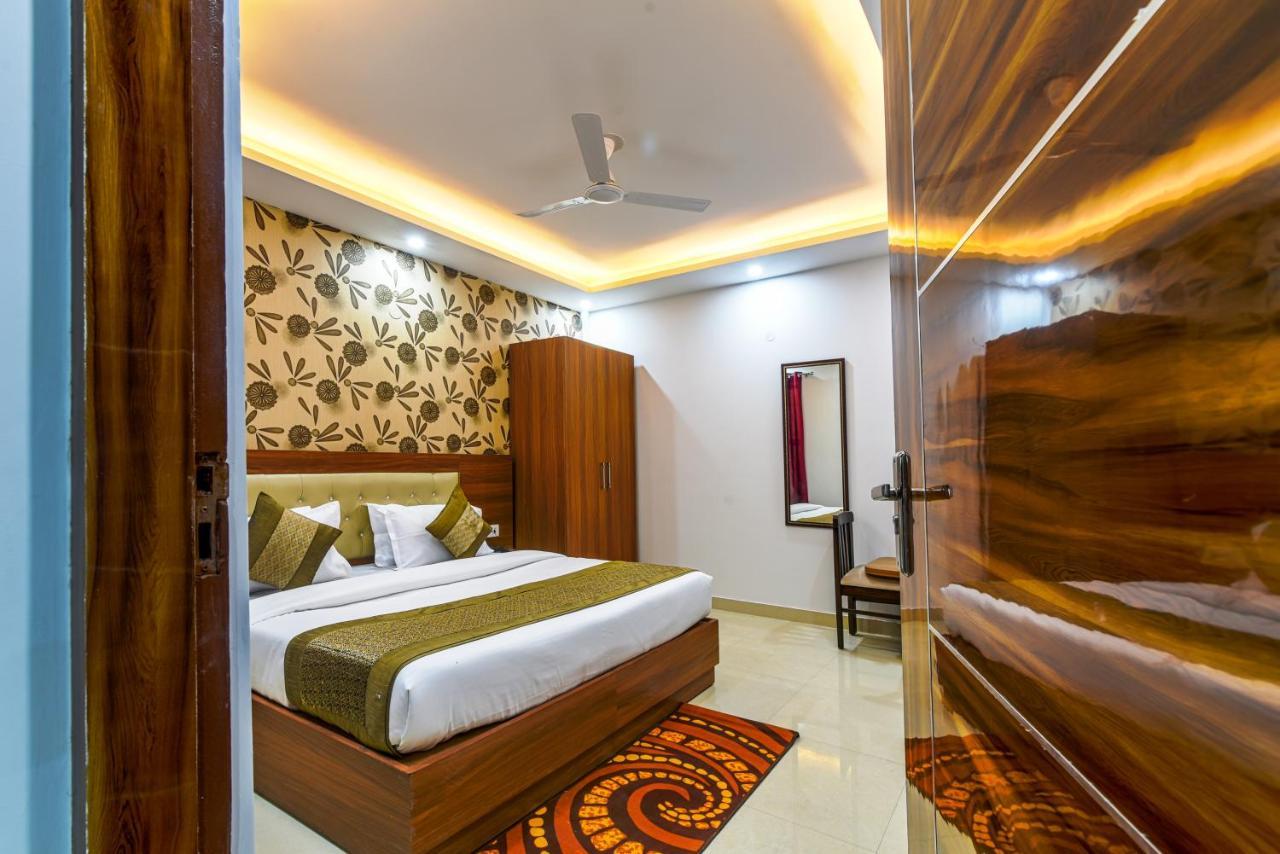 Hotel Urban Tree At Delhi Airport
