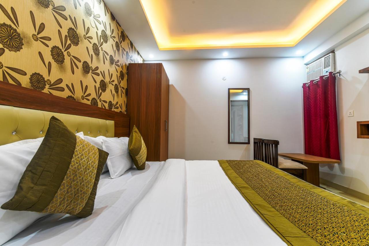 Hotel Urban Tree At Delhi Airport 3*