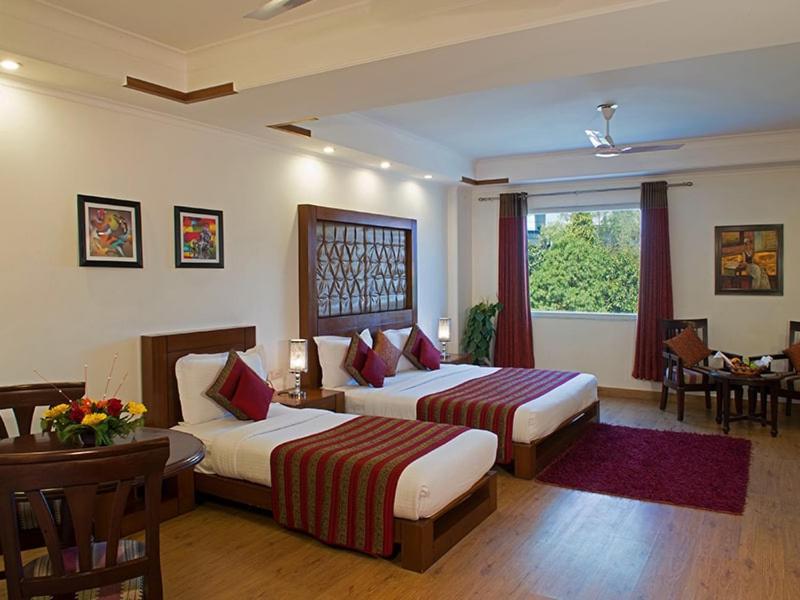 Anila Naraina Vihar 3*