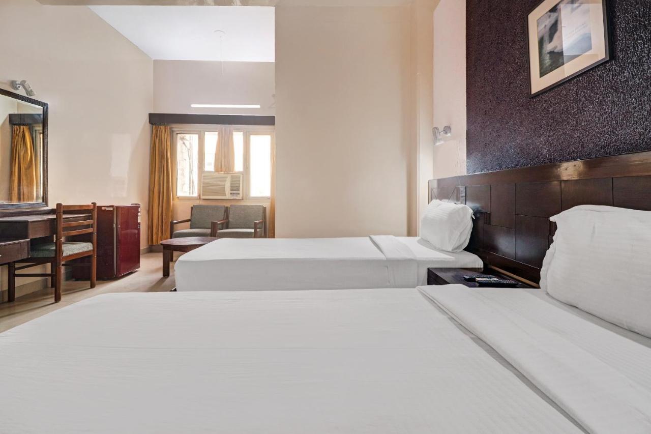 The Tourist - 1 Min From Railway Station Hotel 3*