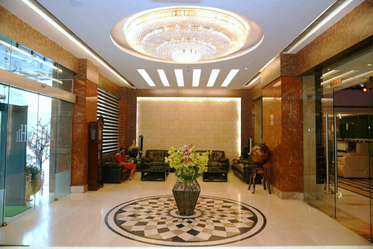 Venizia Sarovar Portico New Delhi