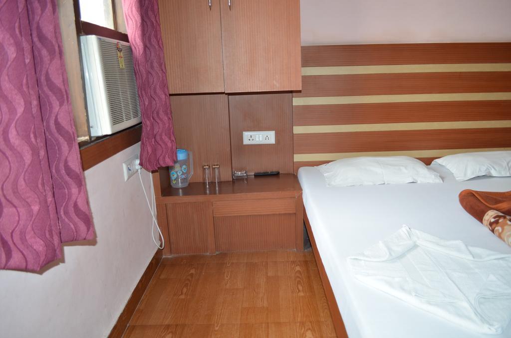 S B Hotel