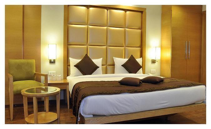 Almondz Hotel New Delhi