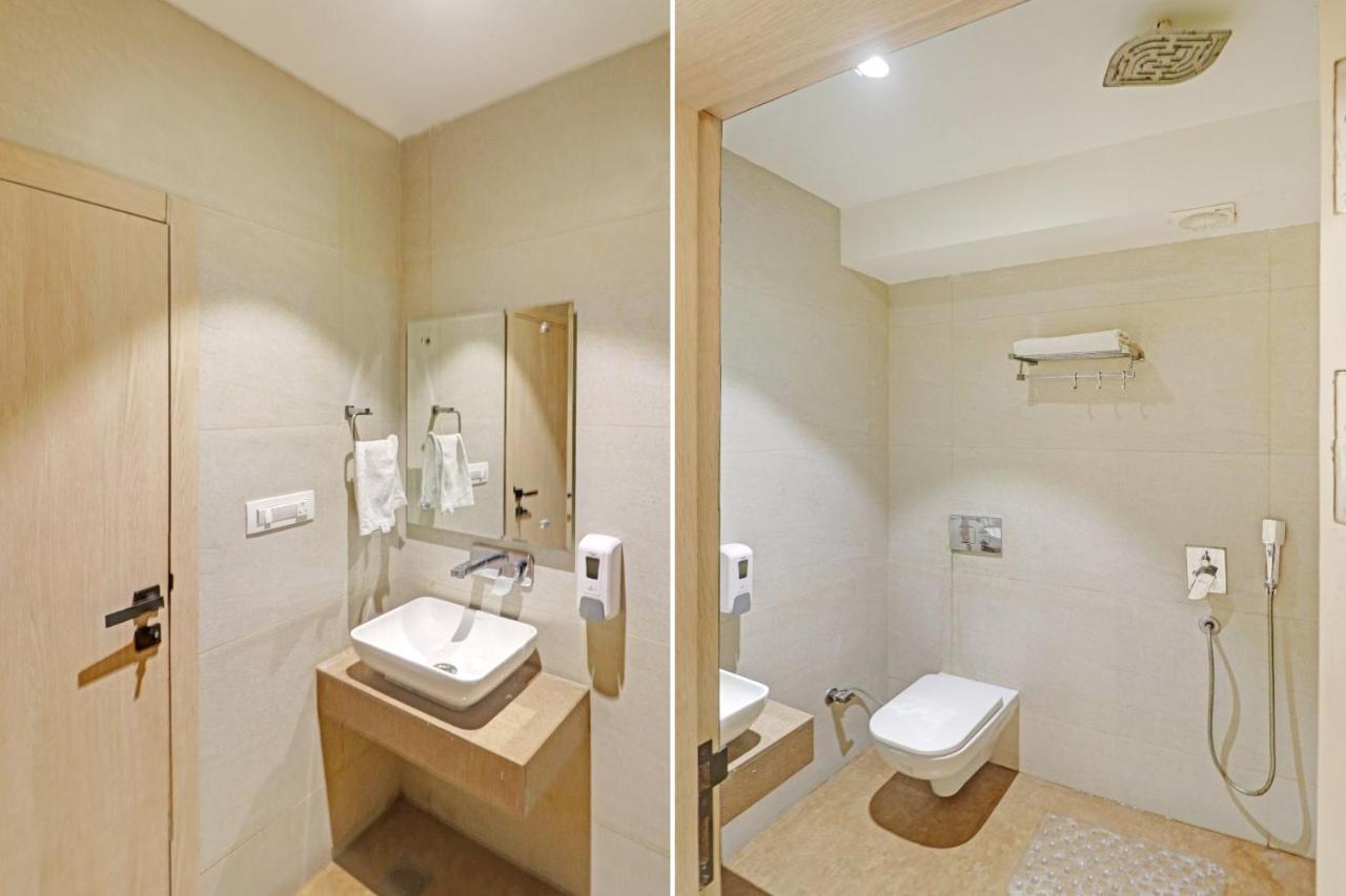 Oyo Townhouse 670 16 Hotel Nova Deli