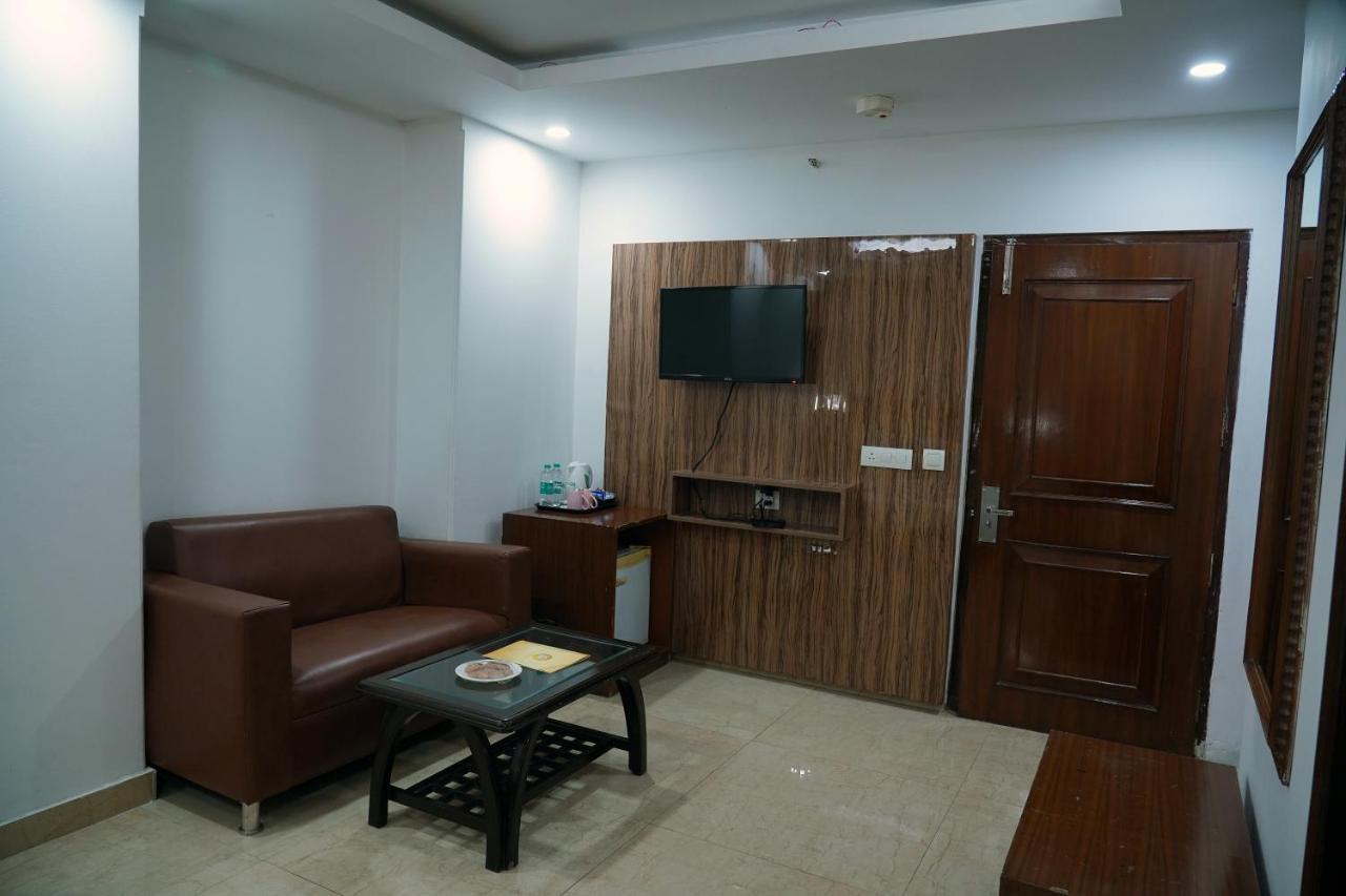 The Lohmod - Near Delhi Airport New Delhi