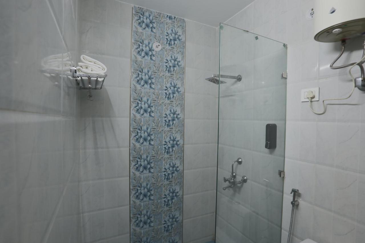 Gallivanto Hotel 3*