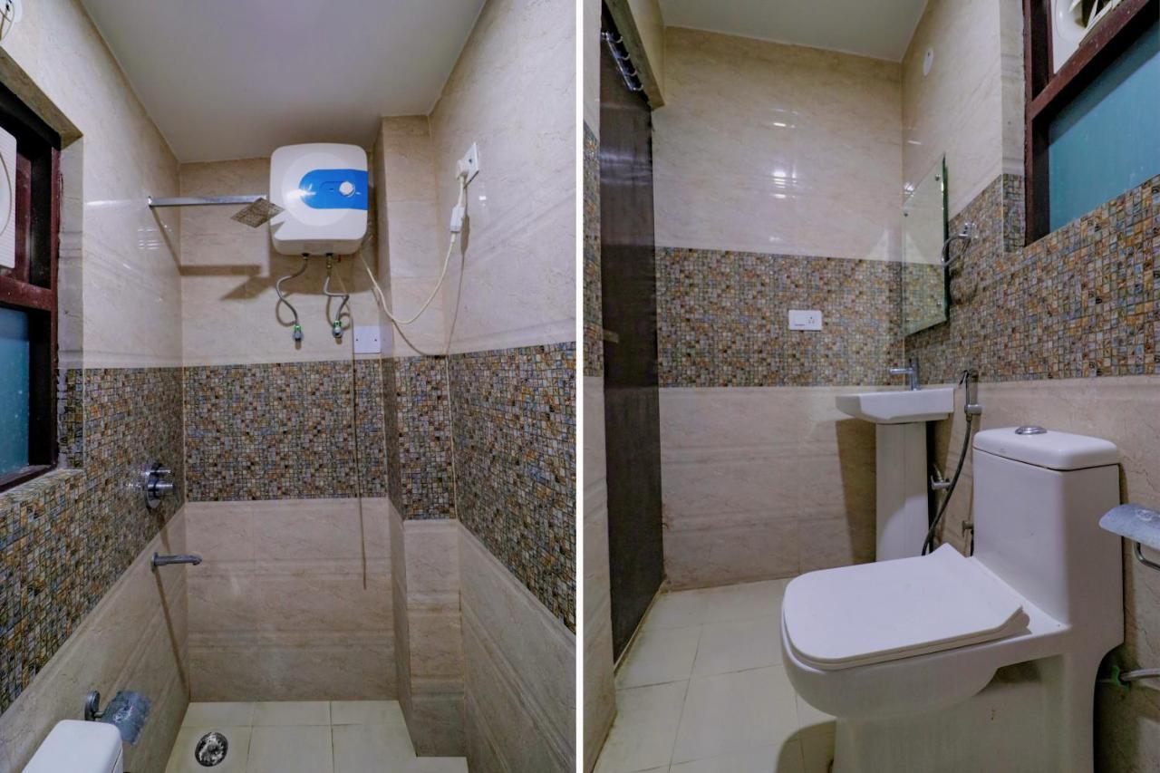 Fabexpress Dolphin International Near Delhi Airport Hotel 3*