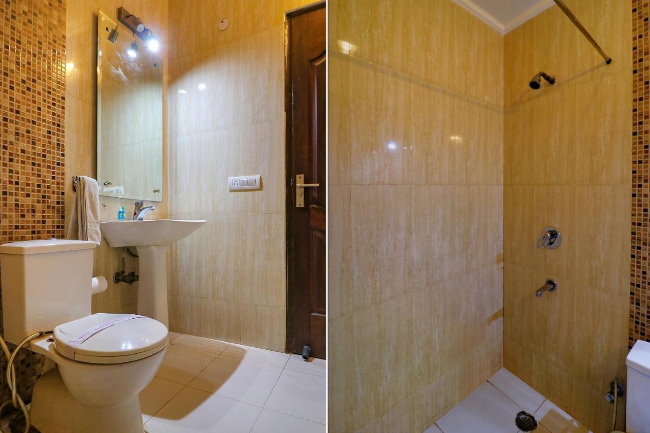 Fabexpress Llyod Residency Hotel