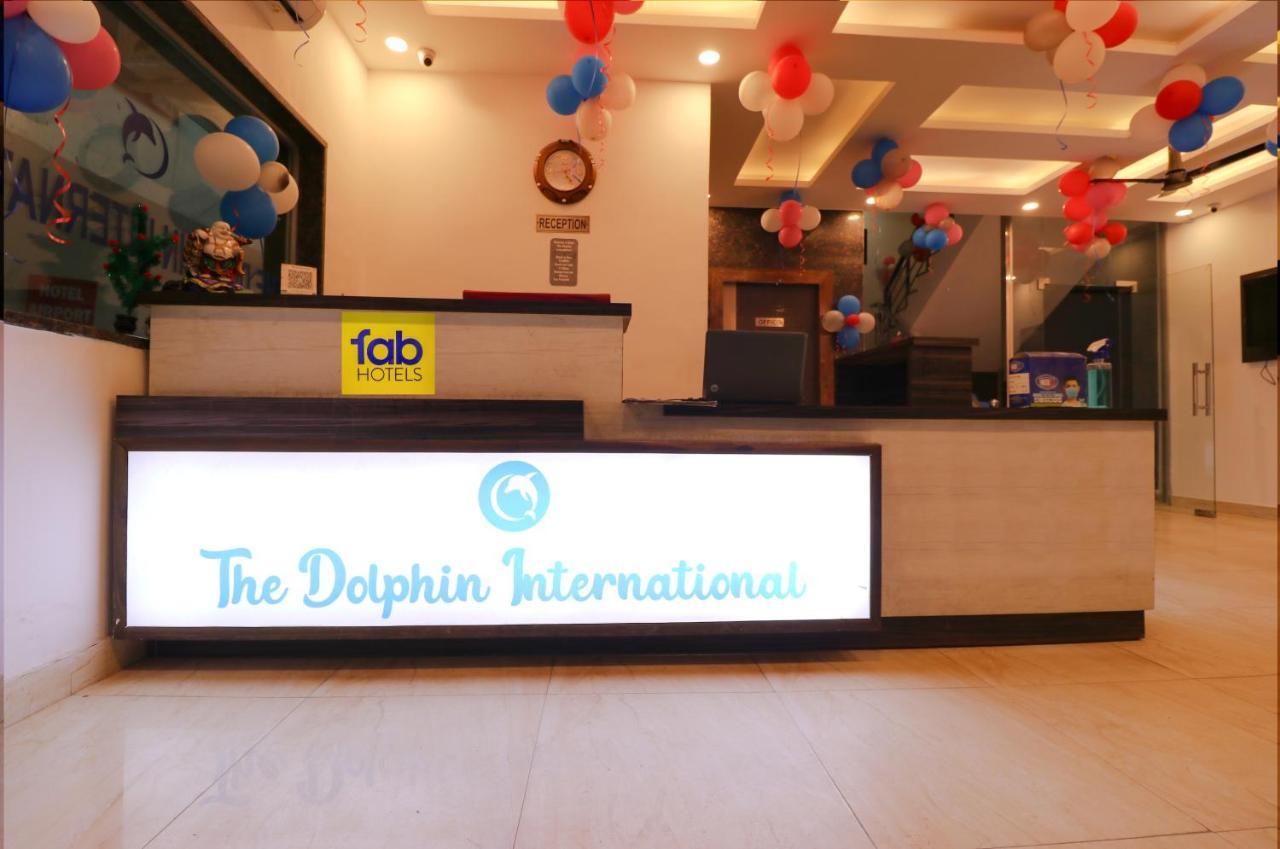 Fabexpress Dolphin International Near Delhi Airport Hotel