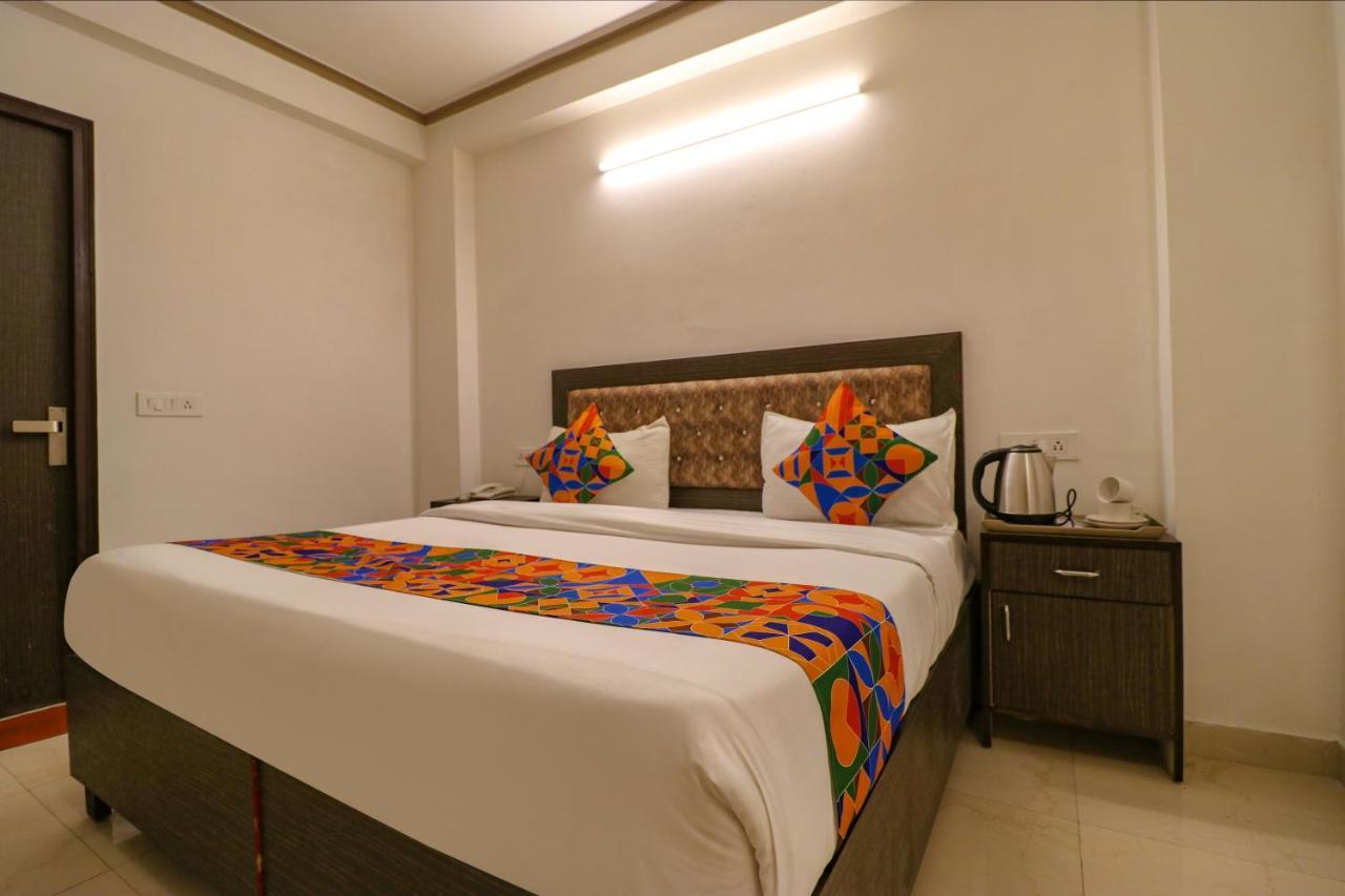 Fabexpress Dolphin International Near Delhi Airport