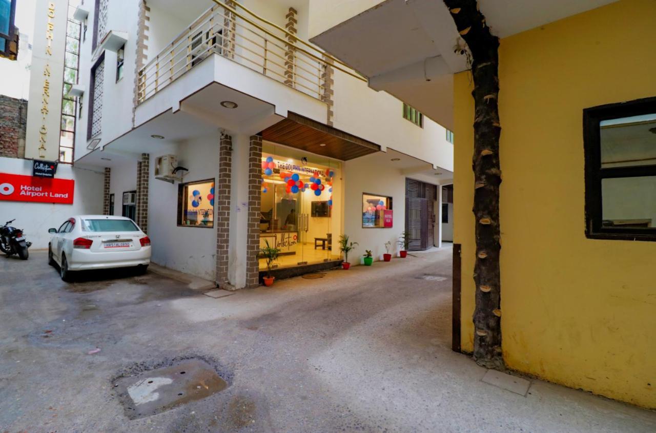 Fabexpress Dolphin International Near Delhi Airport 3*
