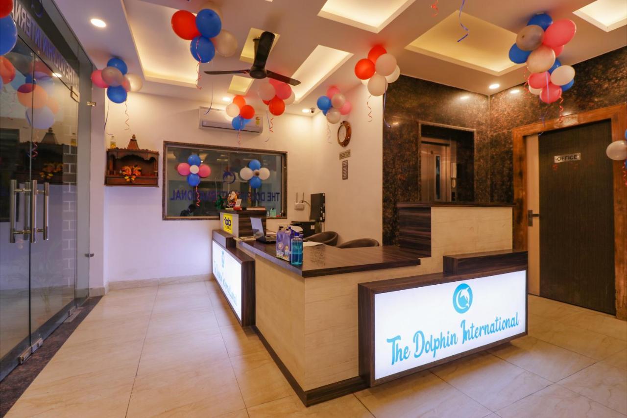 Hotel Fabexpress Dolphin International Near Delhi Airport 3*